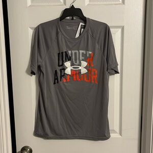 NWT Boys Lg Under Armour Dry Fit TShirt